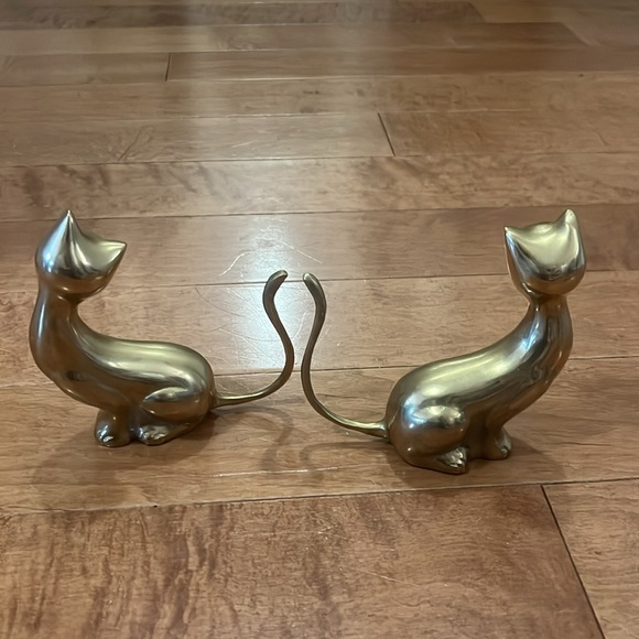 Pair of MCM brass cats - Picture 3 of 5